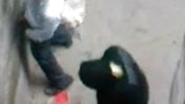 தாத்தா நீட்டிய டீனி புண்டை நல்ல ஆபாச வீடியோக்கள்