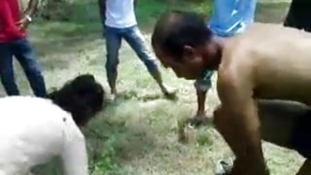 முத்தம் மேல் hd ஆபாச தளங்கள்