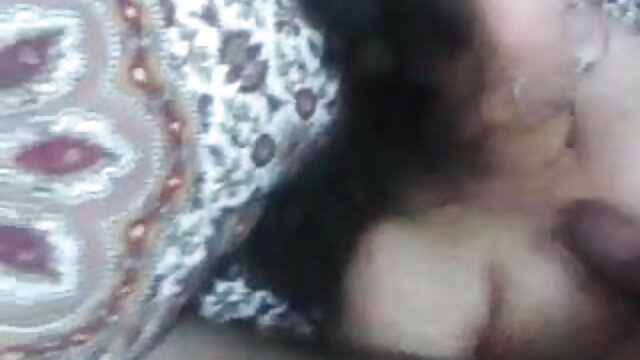 புதிய மேல் porn கைதி மரிகா லில்லி புல்லி சிறையை சந்திக்கிறார்