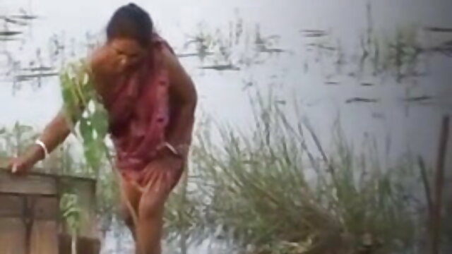 என் சிறந்த ர ஆபாச அழுக்கு பொழுதுபோக்கு காட்டில் குழு செக்ஸ்