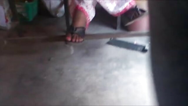 பிடித்து! ஒரு பேரணியின் சிறந்த மனைவி porn போது கருப்பு பெண் ஒரு காவலரால் உறிஞ்சப்படுகிறாள்!