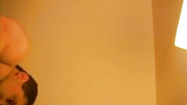 தோல் - கருங்காலி போர்ன்ஸ்டார் ஜெசபெல் தனது பெரிய இயற்கை மார்பகங்களைக் காட்டுகிறது சிறந்த செக்ஸ் வீடியோக்கள்