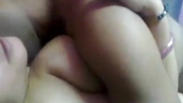 50 இங்கிலாந்தில் bestindiansex பொன்னிற போலிஷ் குர்வாவுக்கு பணம் செலுத்தப்பட்டது