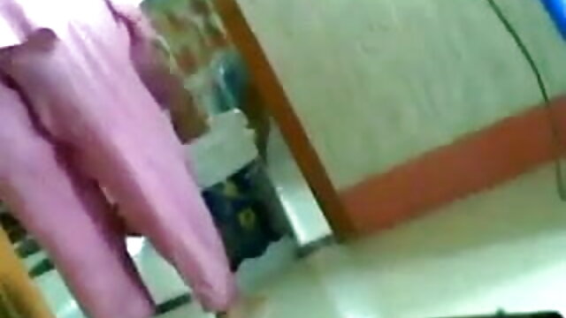 ஜிம்ஸ் மொட்டையடித்த புண்டை அழகி பெரிய சேவலில் இருந்து சிறந்த லெஸ்பியன் செக்ஸ் வீடியோக்கள் ஆழமான புணர்ச்சியைக் கொண்டுள்ளது