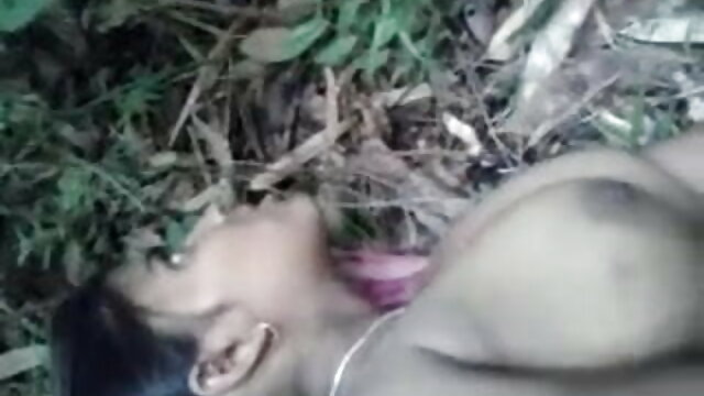 Elene சிறந்த லெஸ்பியன் ஆபாச தளங்கள்