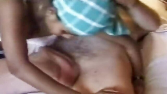காமம் ஈவா கரேரா ஒரு டீன் ஏஜ் முல்லா ஆபாச தளங்கள் ஜோடியைப் பிடிக்கிறார்